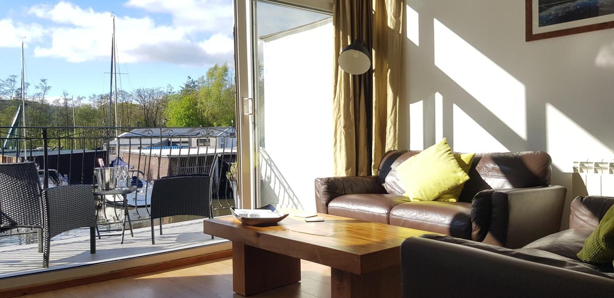Marina Boathouse, Lake Windermere Lets Боунес он Уиндърмиър Екстериор снимка